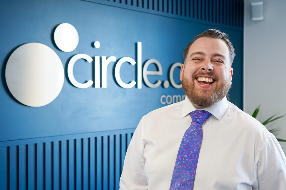 Lloyd Harries Staff Photo