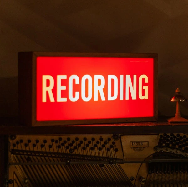 Recording image